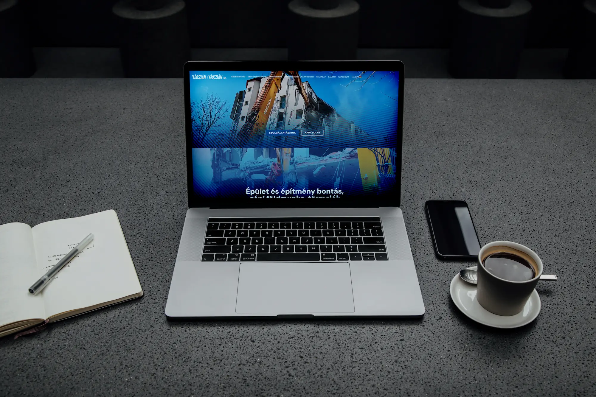 Kóczián + Kóczián weboldal